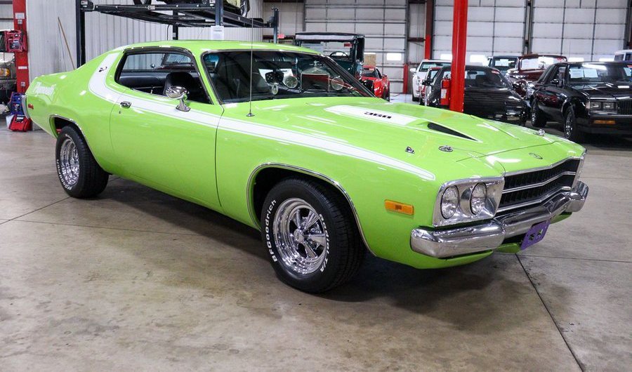 1973 Plymouth Satellite Roadrunner Tribute